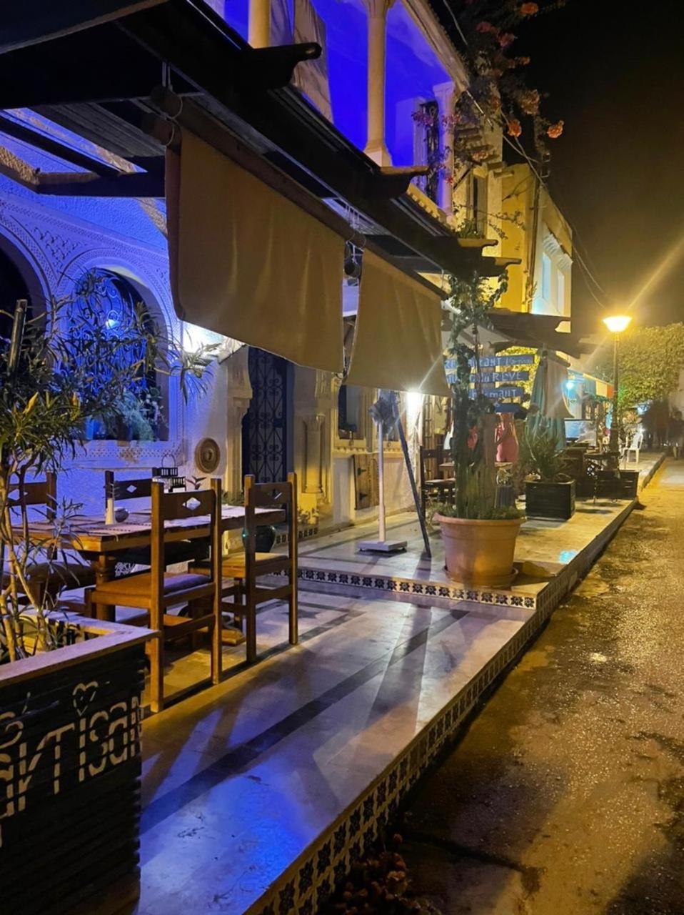L'Artisan Harqalah Exterior foto